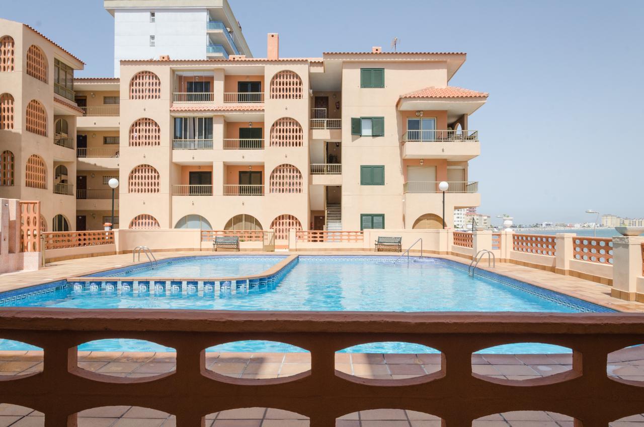 Apartamentos Zambra III La Manga del Mar Menor Exteriör bild